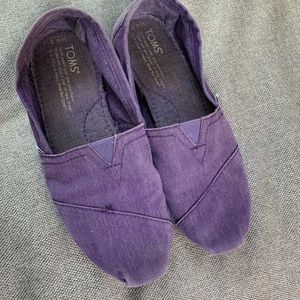 Toms Purple Shoes
